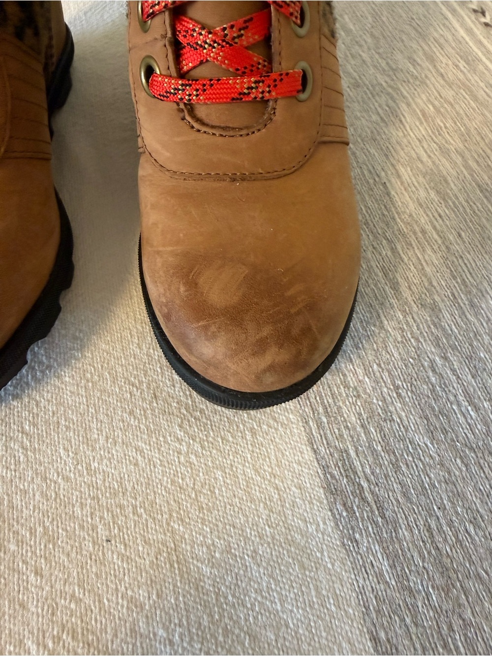 Sorel Lexie Wedge Boot, Brown and Black Cheetah print with red laces - Picture 5 of 7